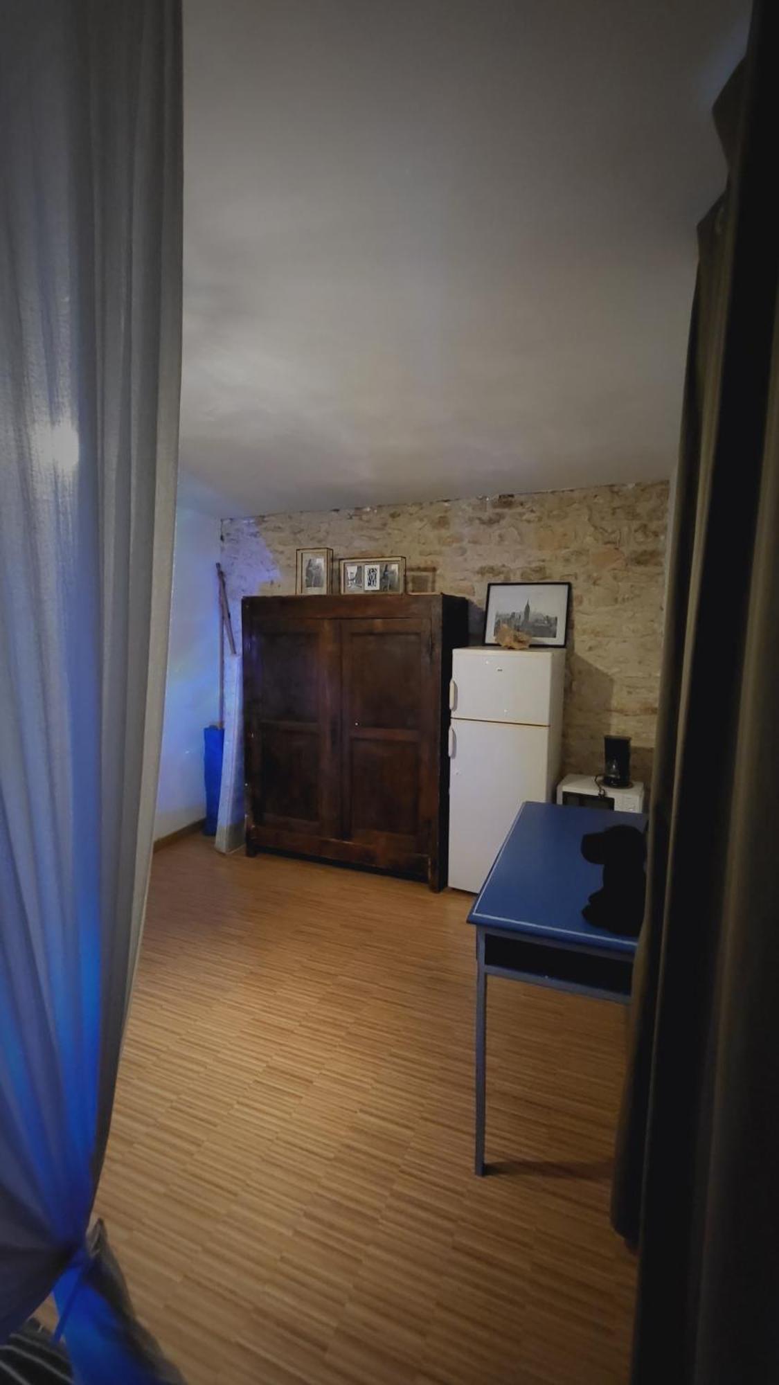 Les Chambres Du Nid Charentais La Poterie  Exterior foto
